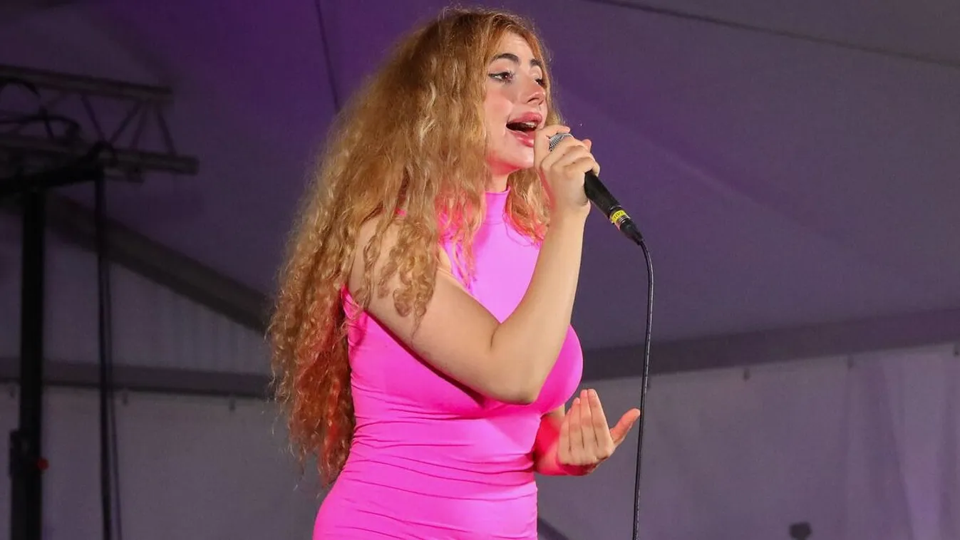 Opitz Barbi durva kommenteket kap legújabb fotójára