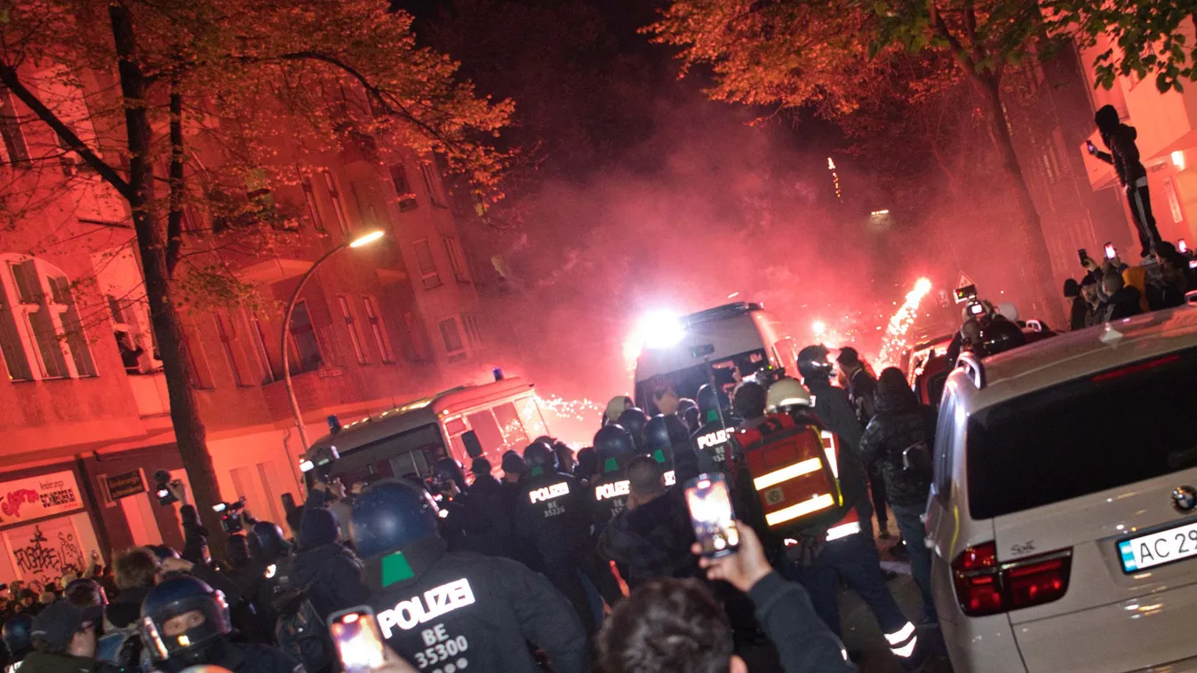  65 rendőr megsérült Berlinben az Izrael elleni tüntetésen