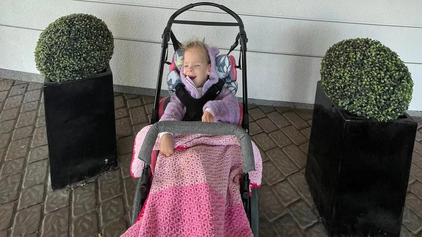 Elképesztő kínokat kellett az 5 éves Szofinak elviselnie