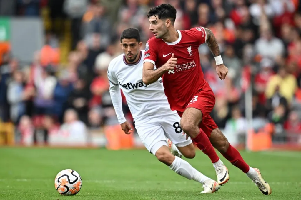 Szoboszlai Dominik (jobbra) elárulta, milyen a győztes mentalitás, ami repülőrajthoz segítette Liverpoolban