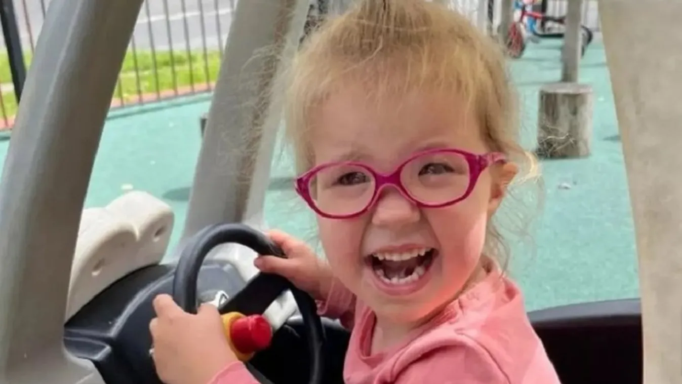 Ritka betegség kínozza a 3 éves angyalarcú kislányt