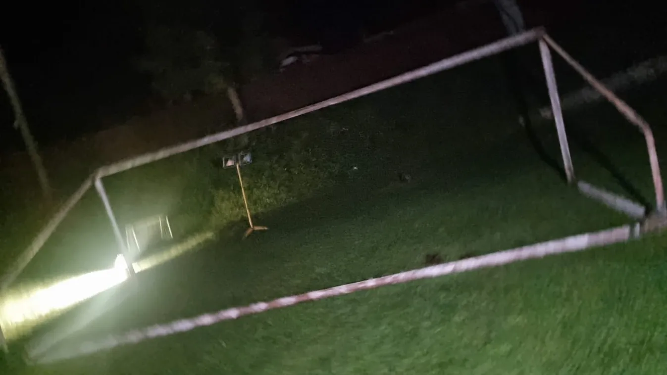  Rádőlt a focikapu a 6 éves Dávidra, nem tudták megmenteni