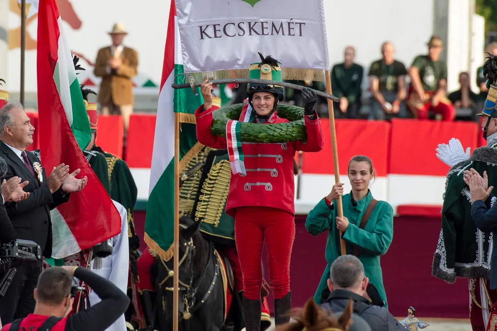 TÓTH Tamara; NAGY István