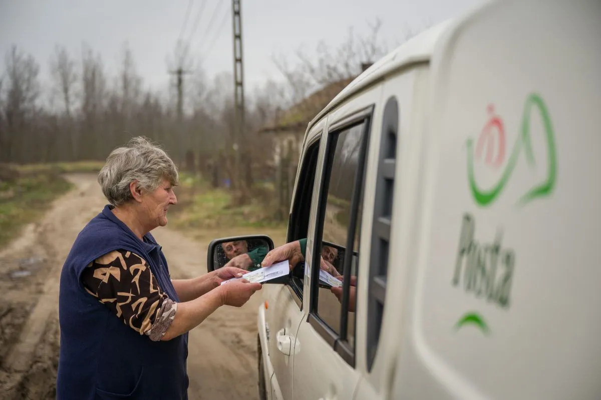 Falusi postas kezbesit-09