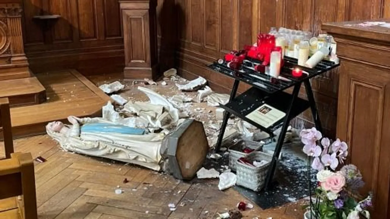 Több templomot szétvert egy illegális migráns Párizsban