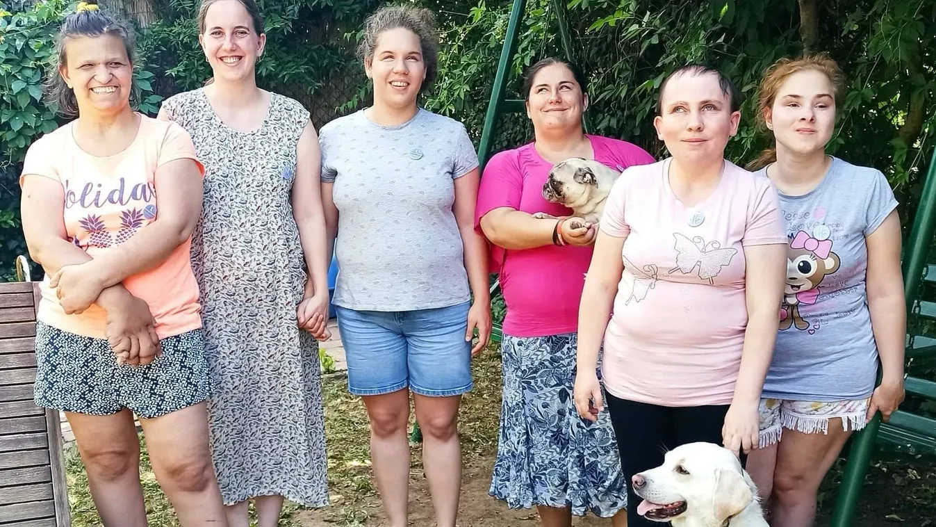 "Összefogtunk és belevágtunk" - Ékszereket készít a vak lány