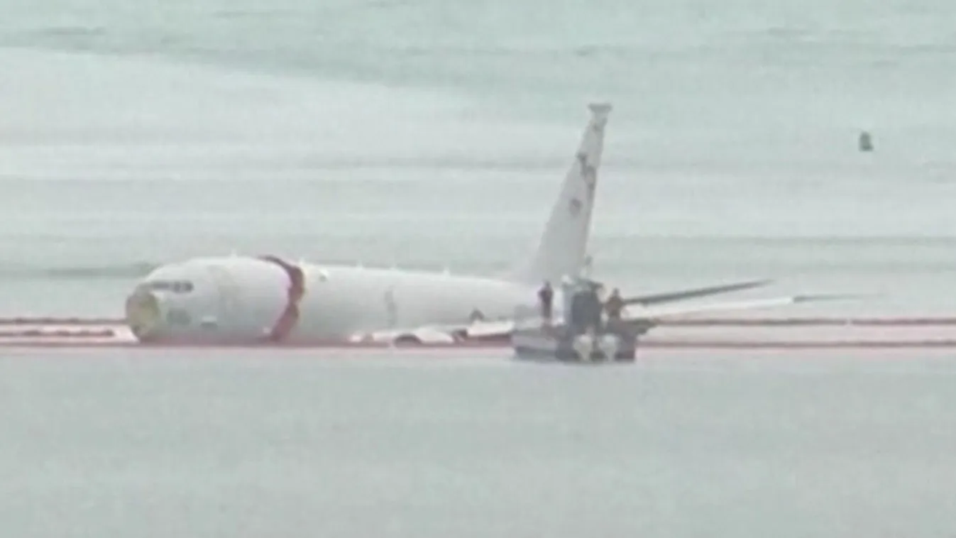 Most jött: az óceánba zuhant egy utasszállítógép Hawaii-on