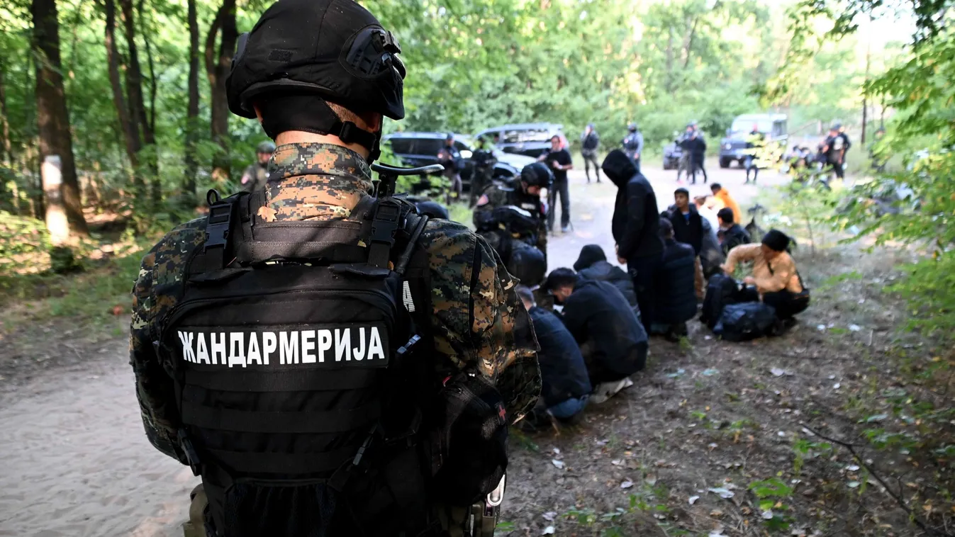 Iszlám Állam, Al-Kaida, Hamász. Ott vannak a magyar határon