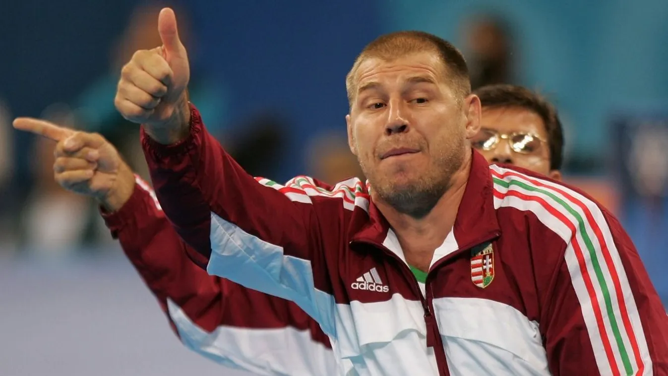 A sportcsarnok alagsorában kapta meg aranyérmét a világbajnok sportoló