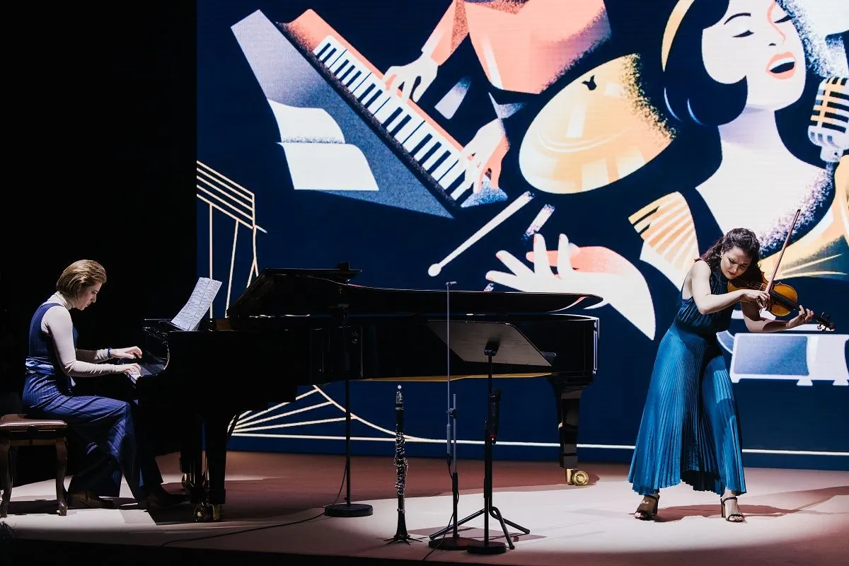 Balog Alexandra és Králik Abigél produkciója 