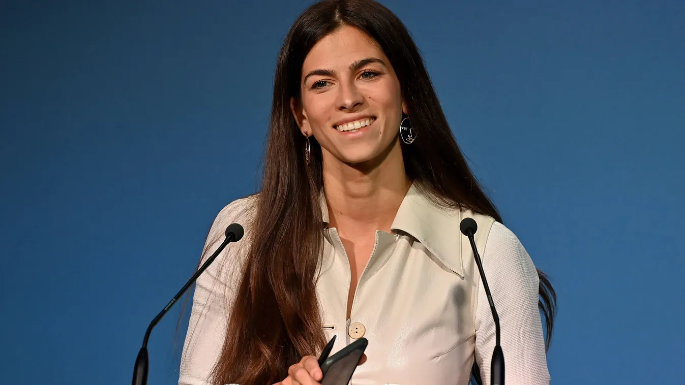 Szentkirályi Alexandra jó hírt hozott a nyugdíjasoknak