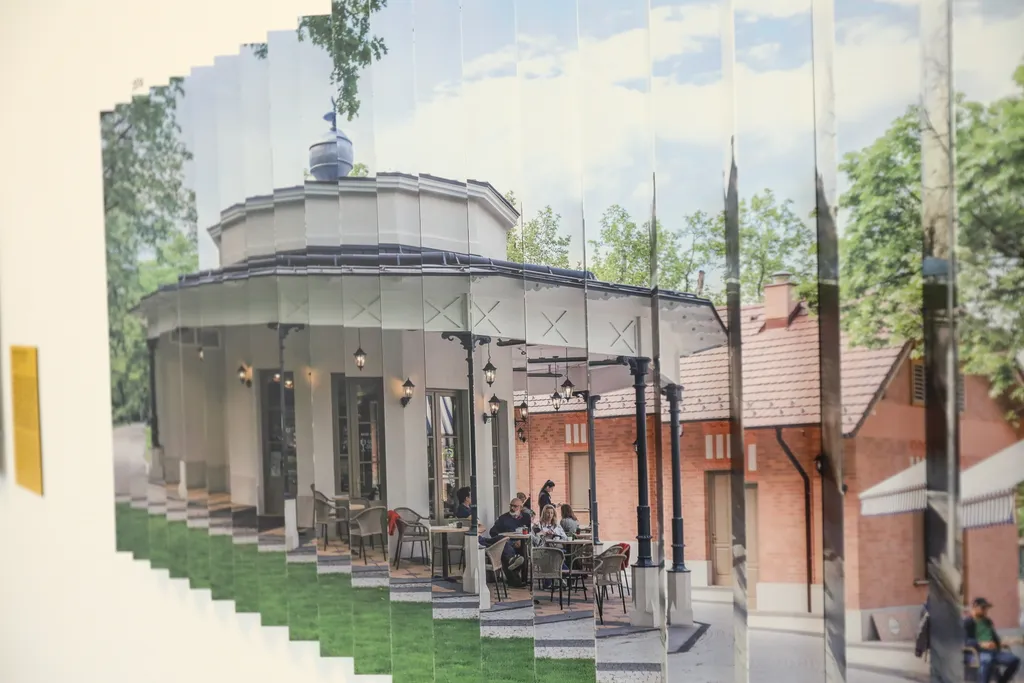 Liget Budapest Projekt első 10 évét bemutató interaktív kiállítás megnyitója