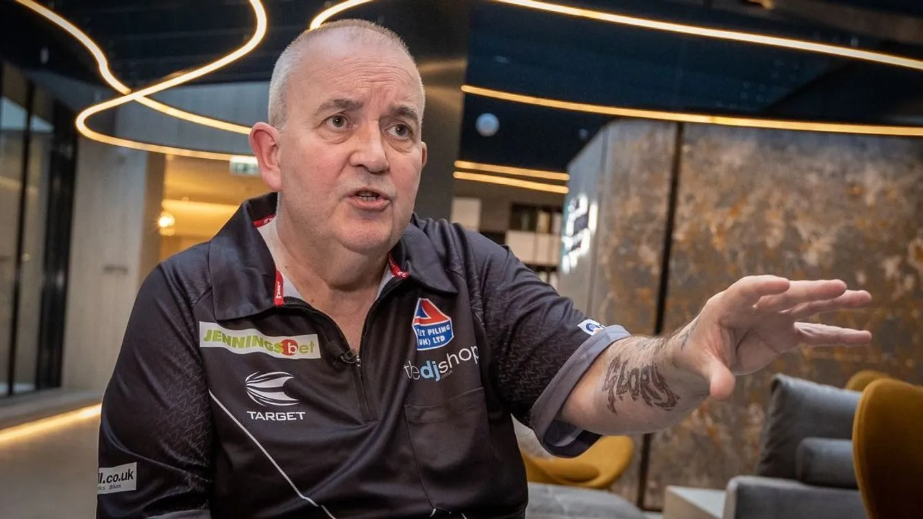 Drámai bejelentést tett a darts legendája, itt a vége