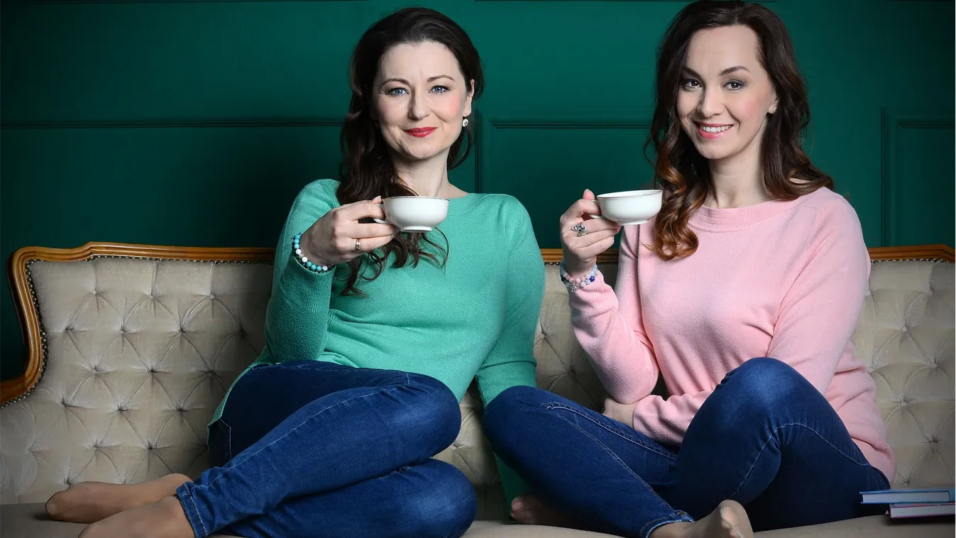 Gyerekekkel kézműveskednek az Operett sztárjai