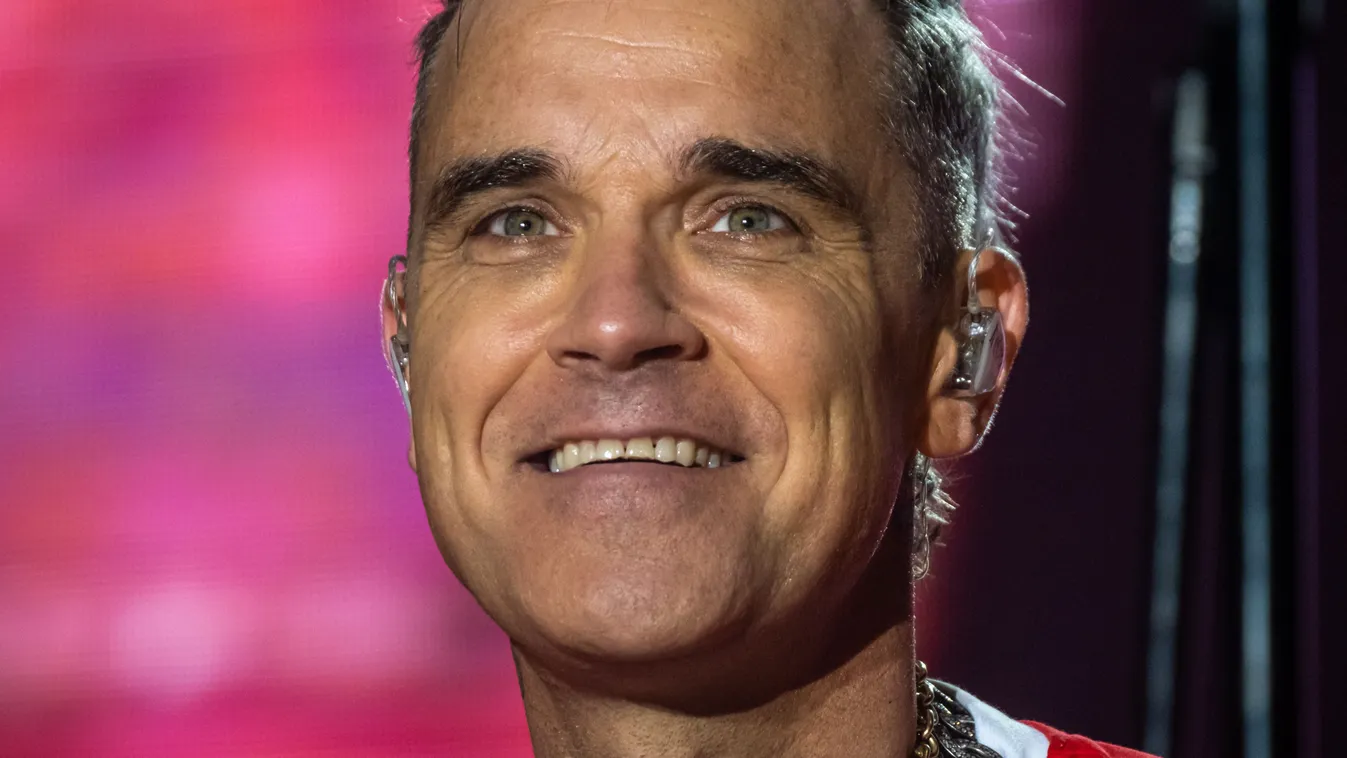 Tragédiába fulladt Robbie Williams koncertje