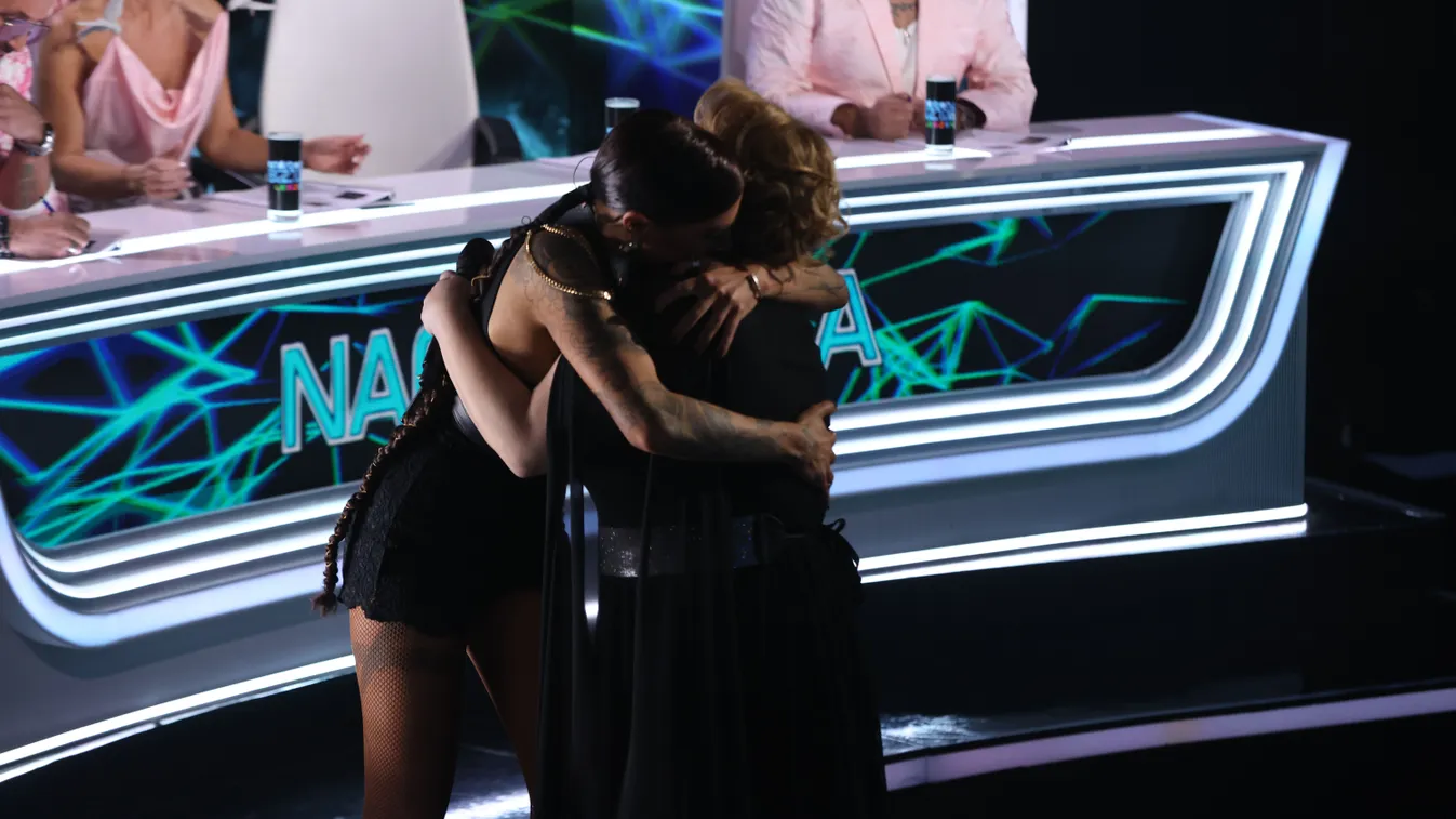 Így lepte meg Tóth Vera a húgát a stúdióban