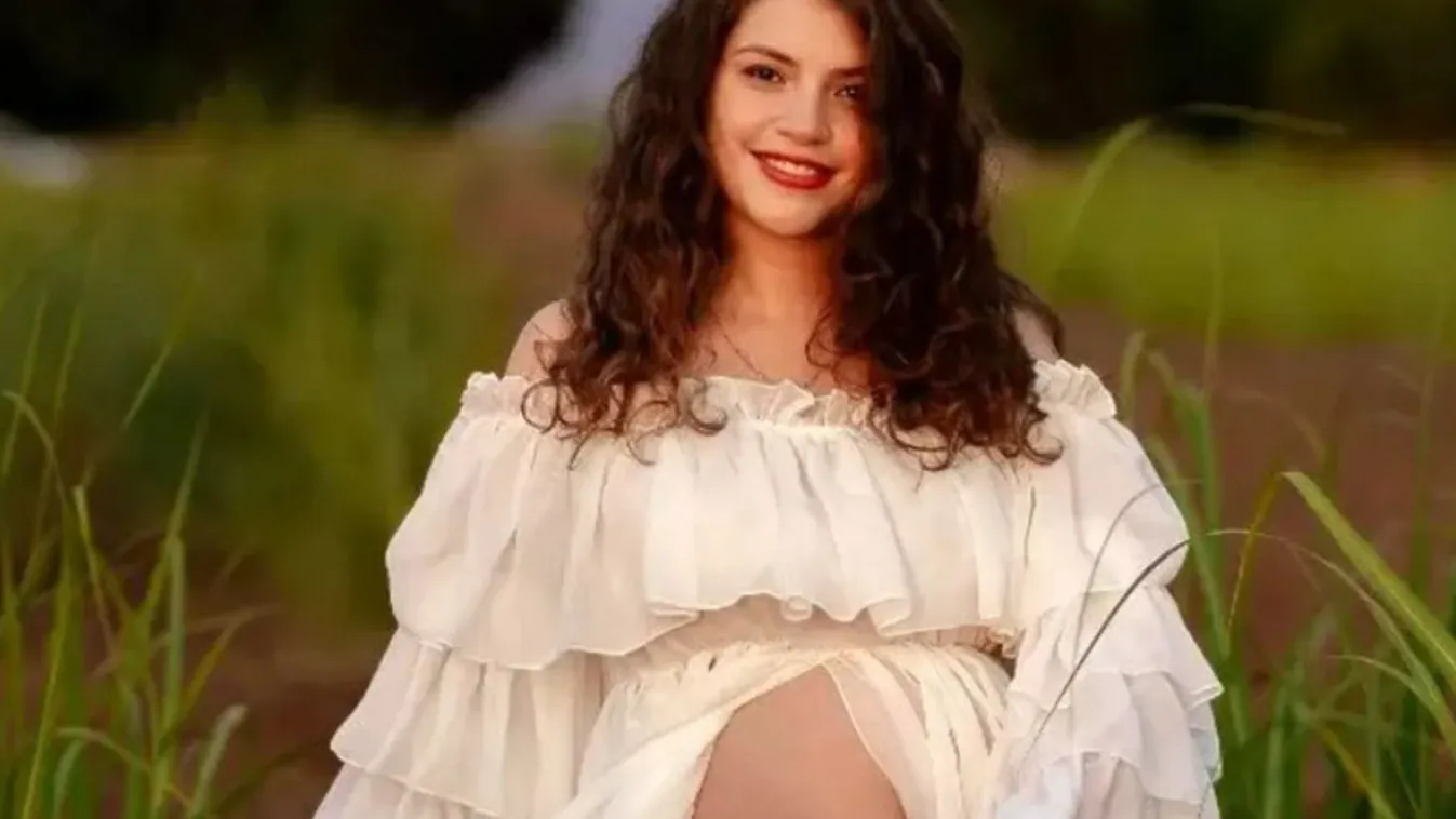 Balesetben halt meg a kismama és gyermeke