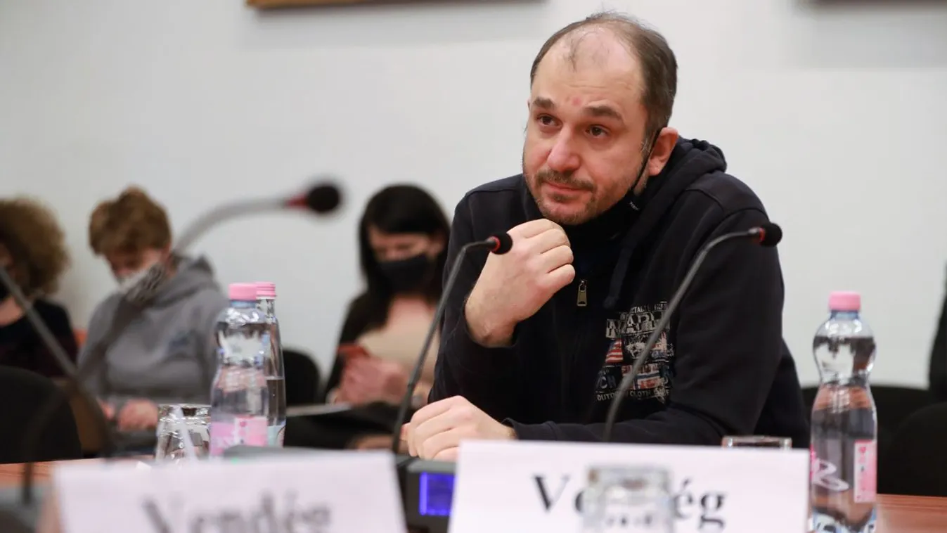 Régi bizalmi embere Gyurcsánynak a "mikroadományos" ügyvéd