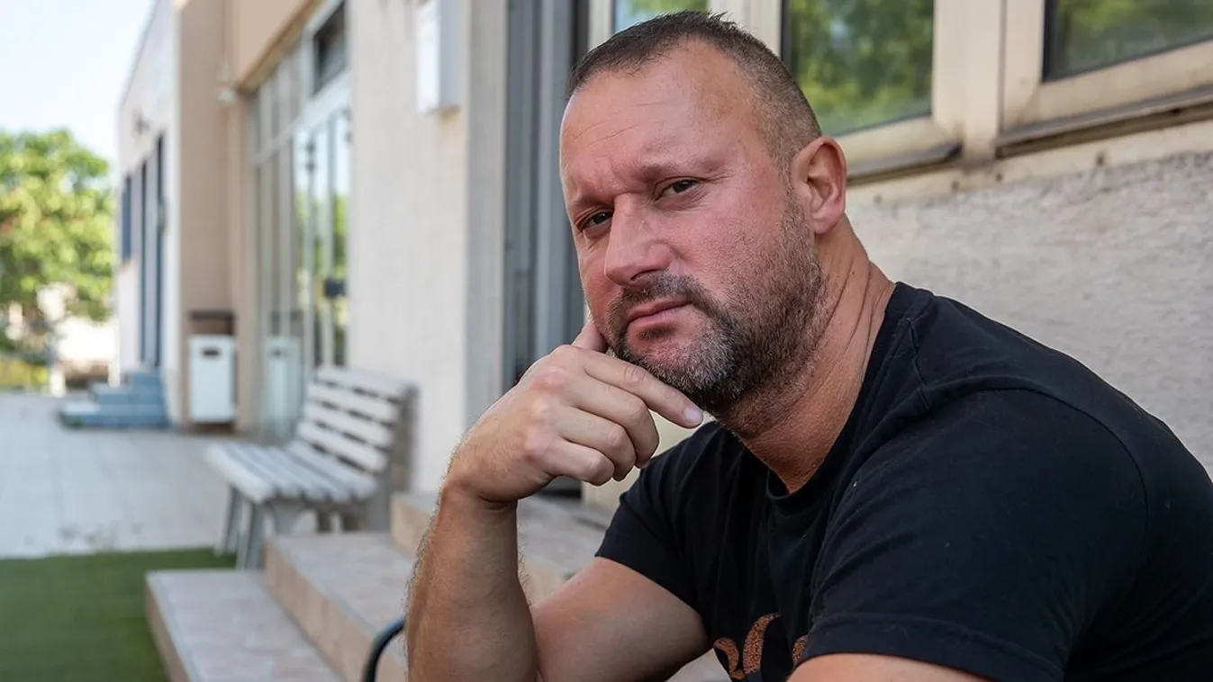 Hűha! Alekosz hozta össze a Power Of Love szereplőit