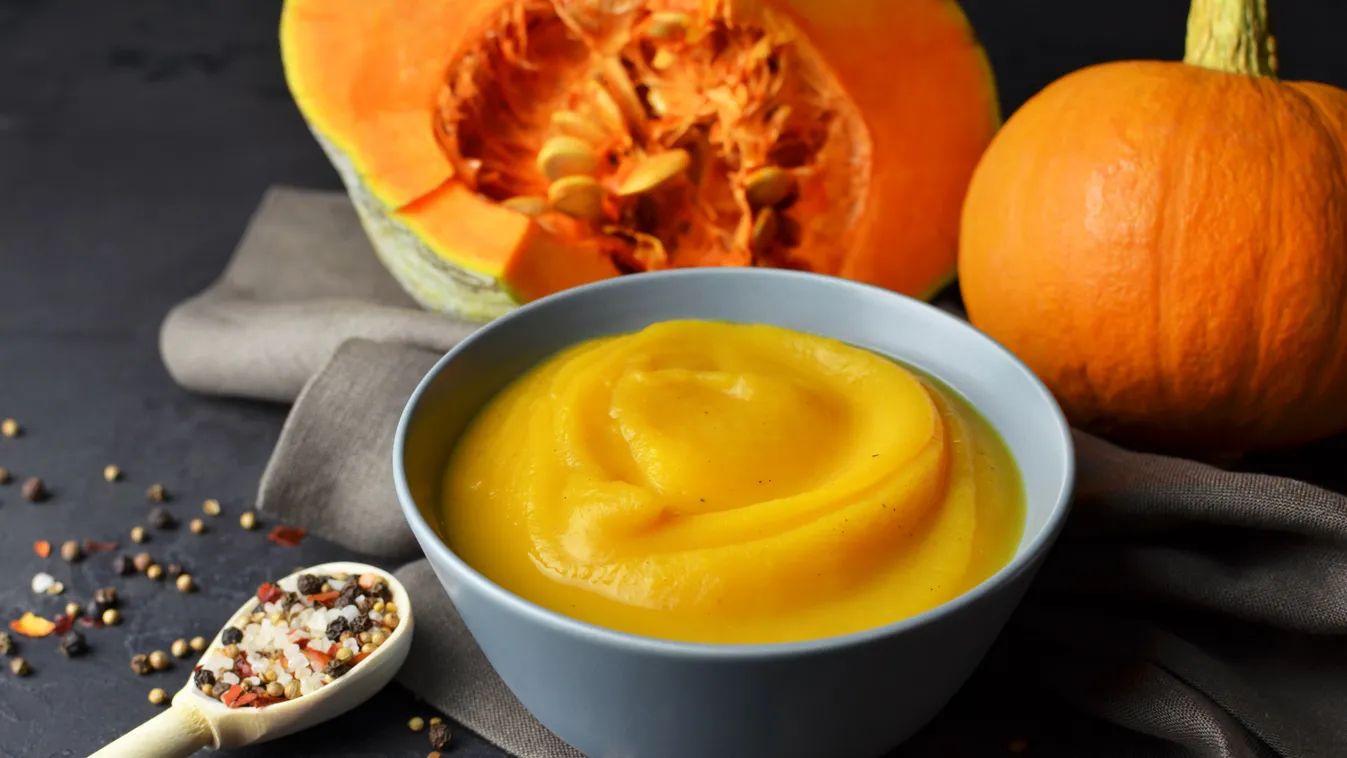 Kenterbe veri a krumplipürét a sütőtök