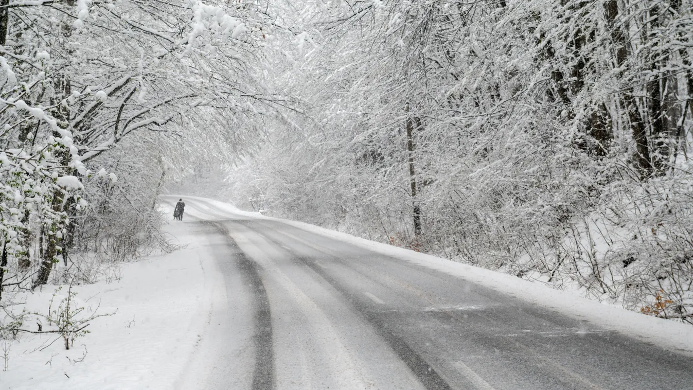 Óráink vannak hátra és 15 centi hó esik Magyaroszágon