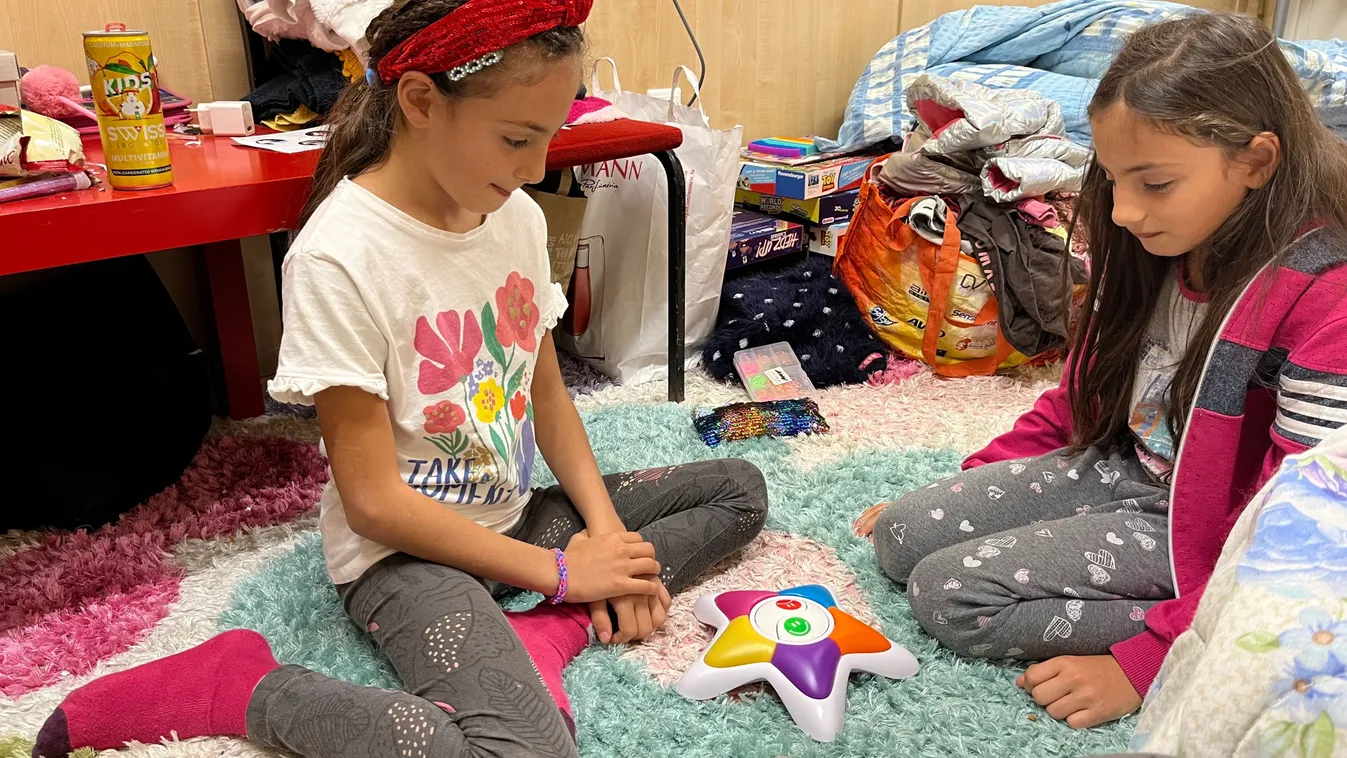 Mindenük odalett: két lányával maradt fedél nélkül Gábor