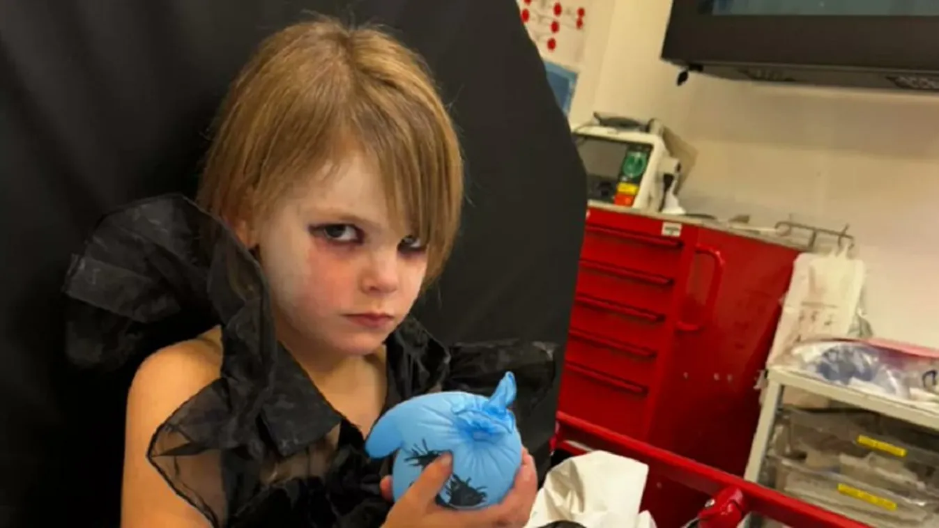 Nyalóka akadt a lány torkán, anyja nem tudott segíteni