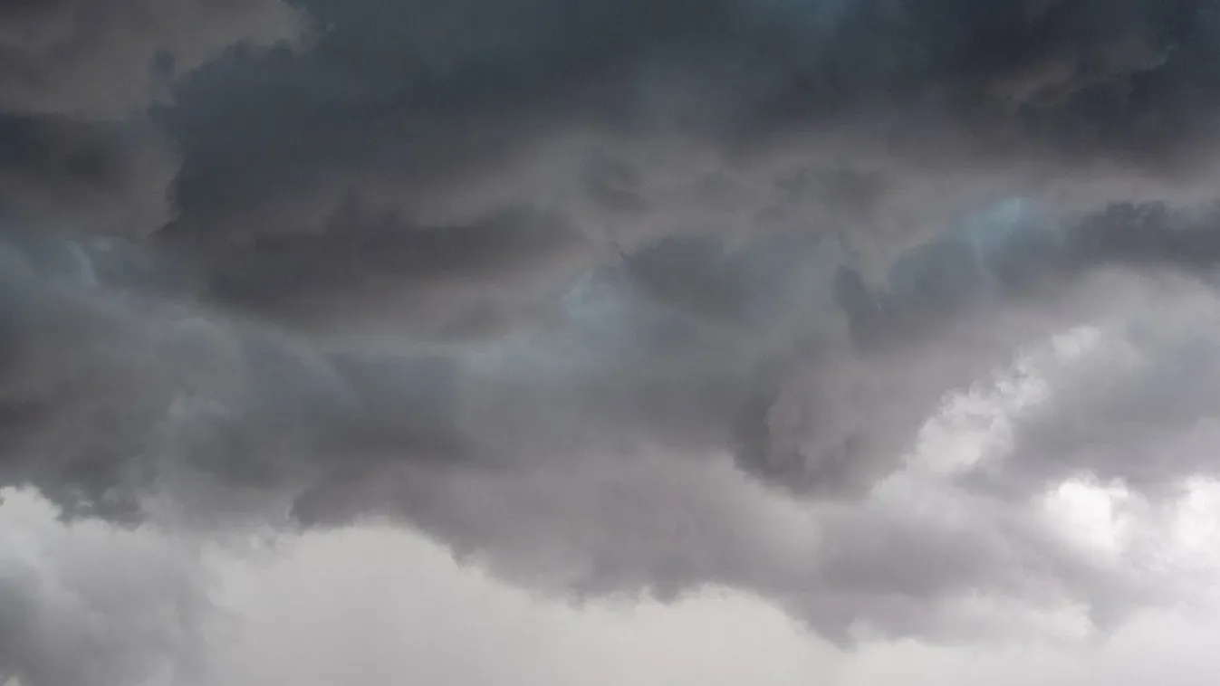 Csodás égi jelenséget fényképeztek le Balatonföldváron