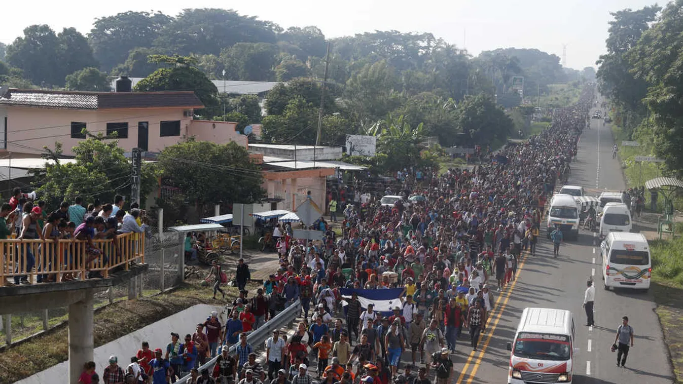 Újabb hatalmas migránskaraván tart az Amerikai Egyesült Államok felé