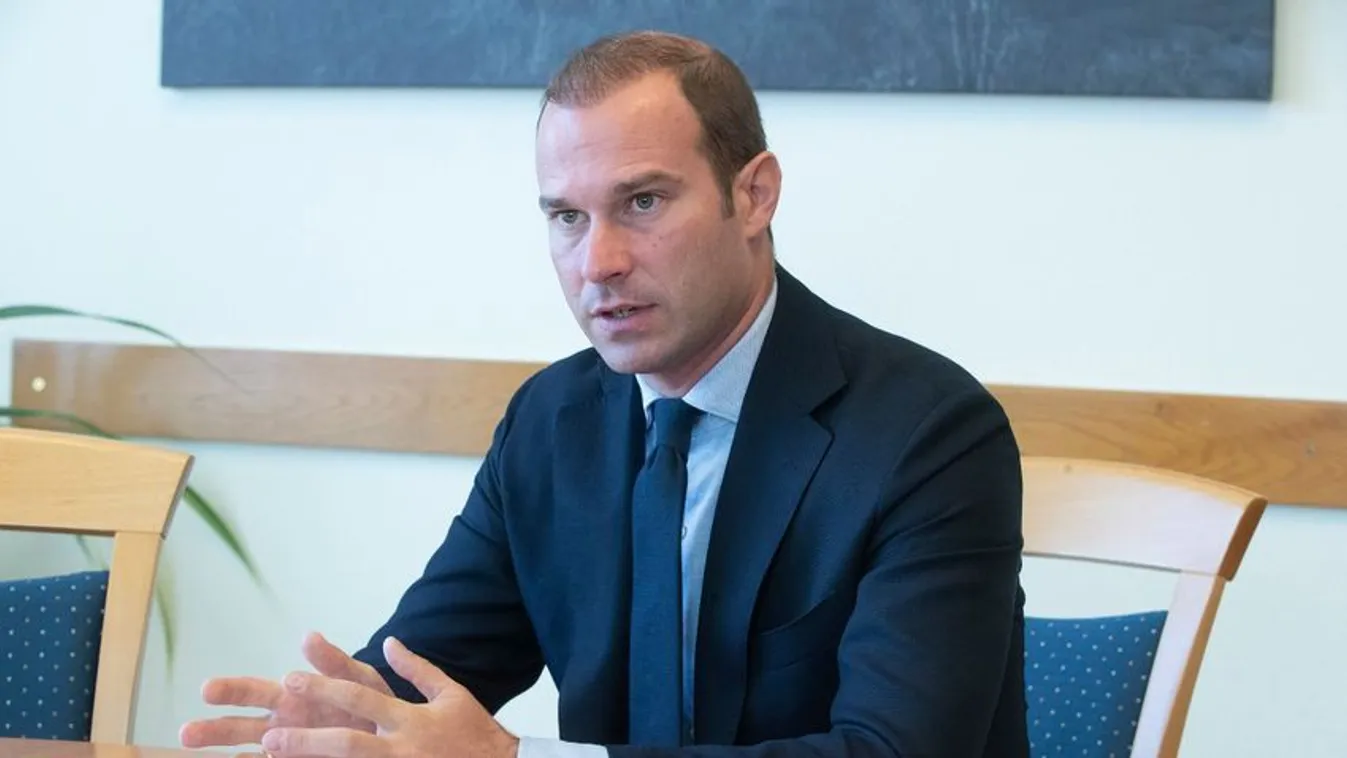 Nemzeti Konzultáció: Emiatt támad minket Brüsszel