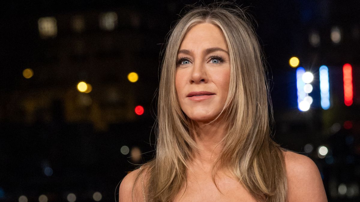 Sírva nyilatkozott Jennifer Aniston: ezt üzente neki Matthew Perry a halála napján