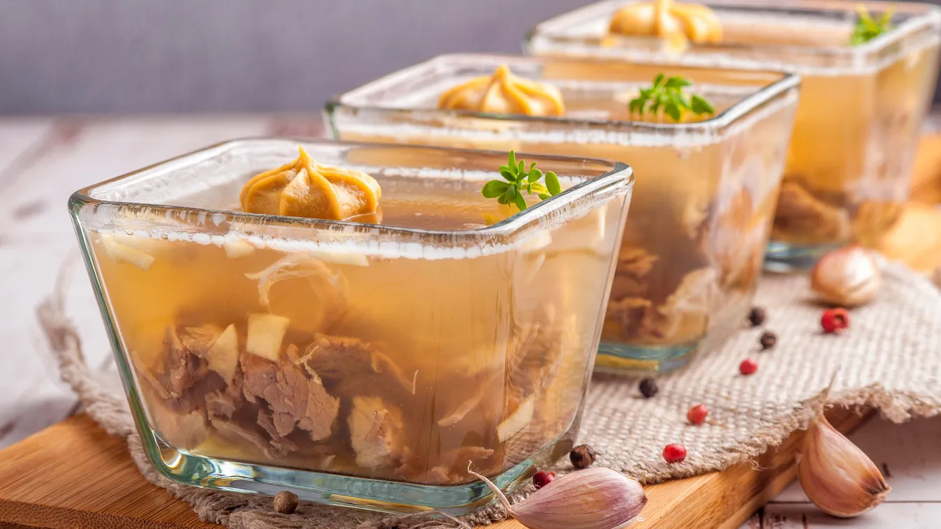 Kiderült, hány óra alatt fő tökéletesre a kocsonya