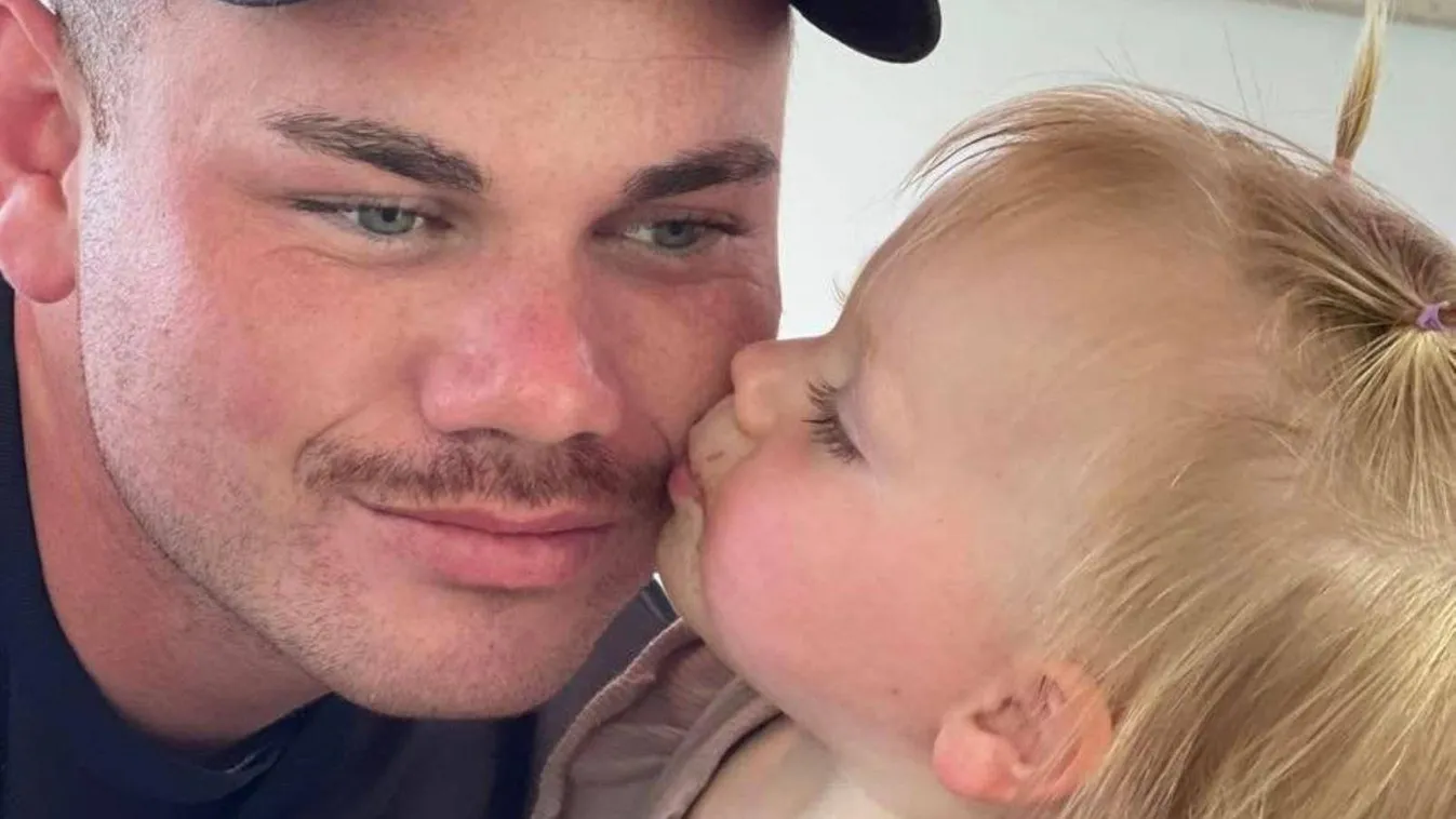 Váratlanul összeesett és meghalt a fiatal édesapa