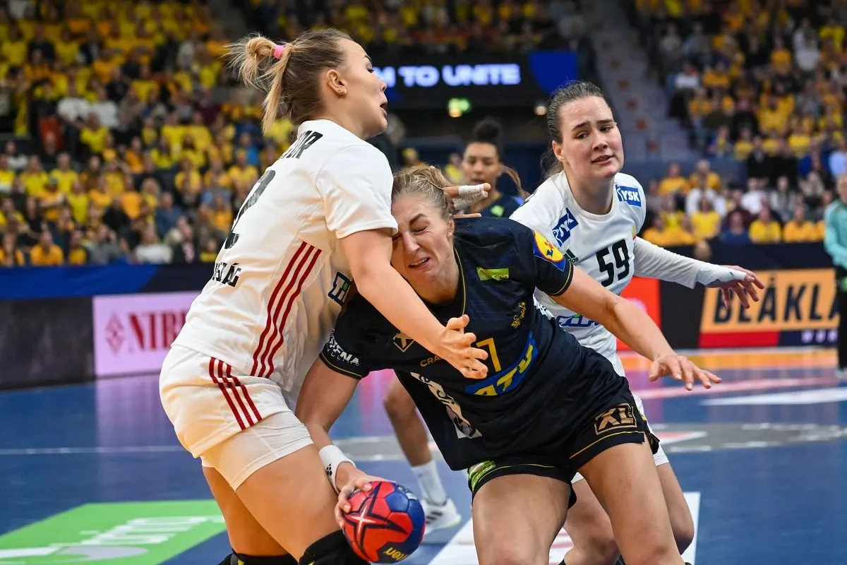 BLOHM, Linn; PÁSZTOR Noémi