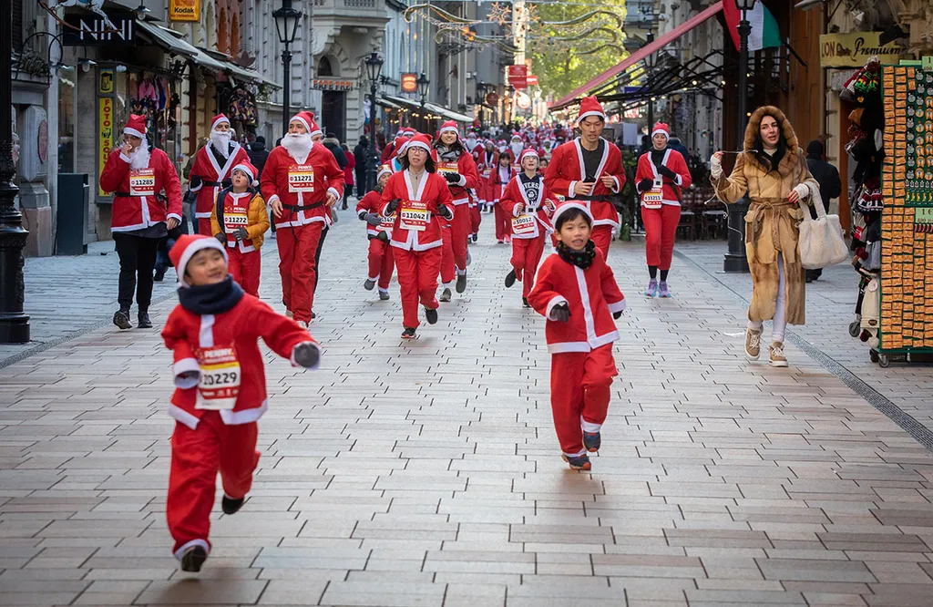 20231203 Budapest, Mikulásfutás. Fotó:Bánkúti Sándor