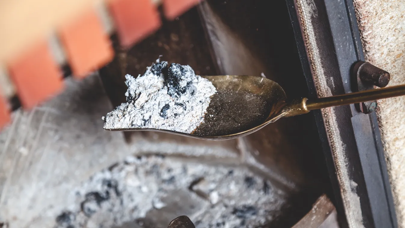 Szórj fahamut a csempére, döbbenetes lesz a hatás