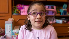 "Mindennap hálát adunk azért, hogy itt lehet" – elképesztő az élni akarás a 8 éves csontrákos Hannácskában