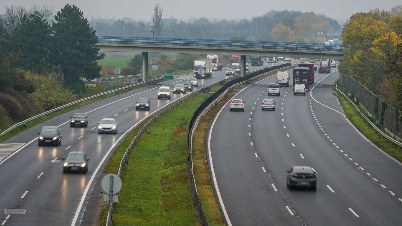 Hatalmas baleset az M1-es, több km-es a torlódás