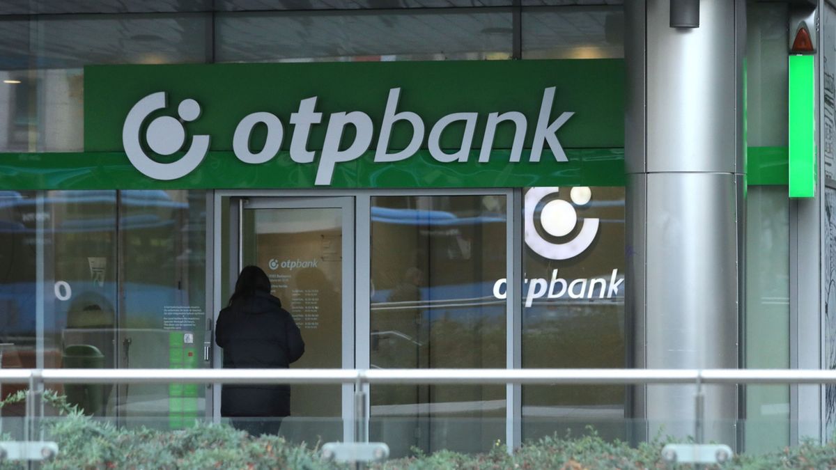 Minden egyes ügyfelét riadóztatja az OTP, elég nagy veszélyben vagyunk!