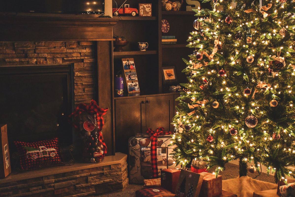 karácsony, karácsonyfa, karácsonyi díszek, karácsonyi otthon