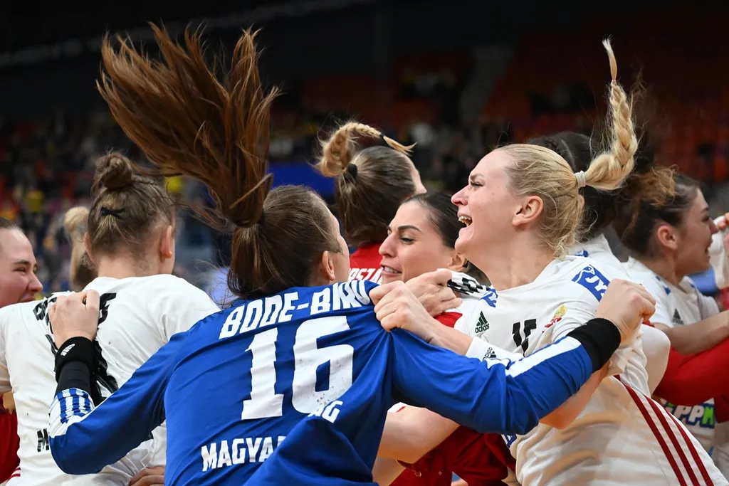 BÖDE-BÍRÓ Blanka; DEBRECZENI-KLIVINYI Kinga