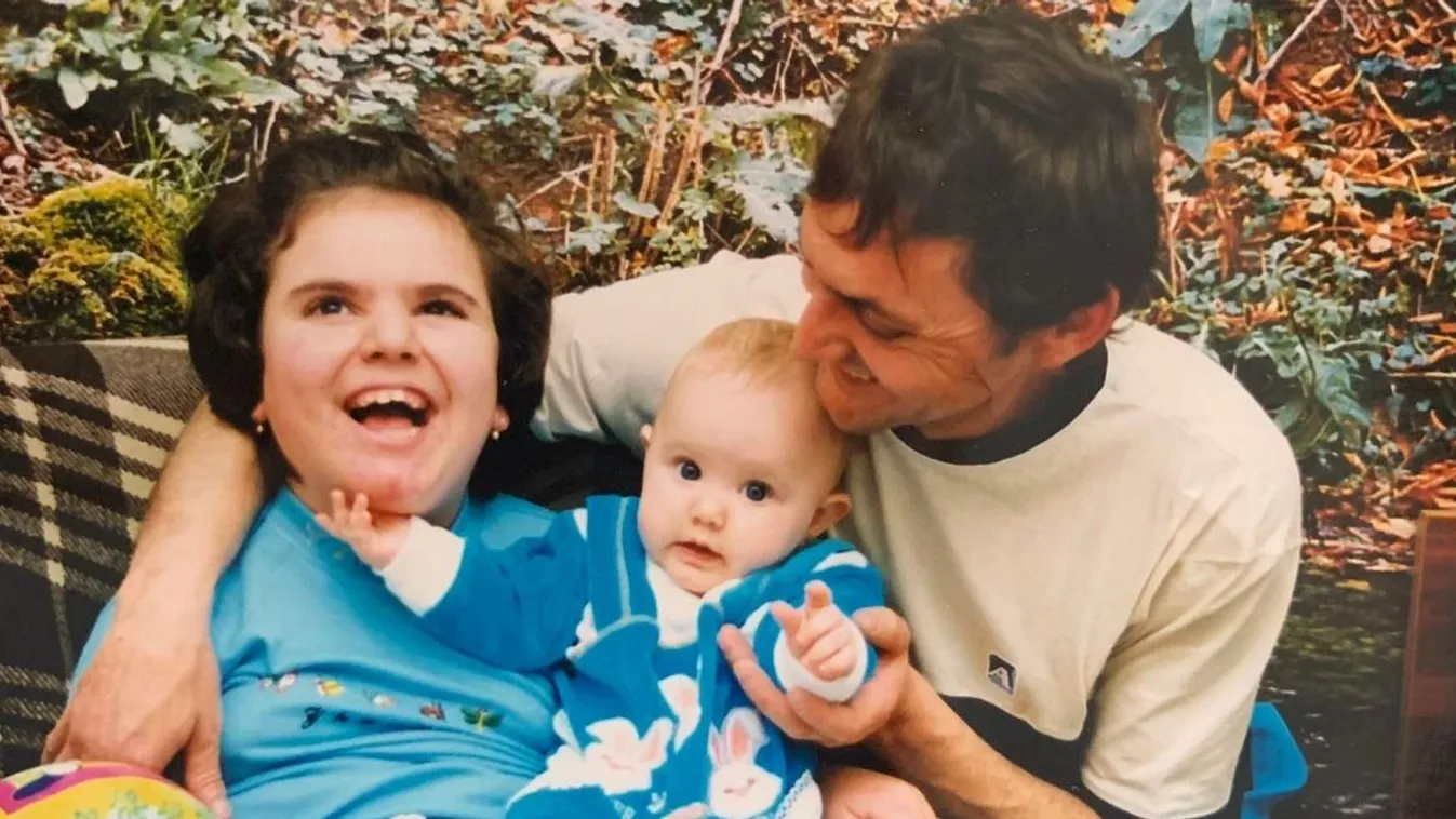 Elhunyt János, aki 32 évig ápolta beteg gyermekét