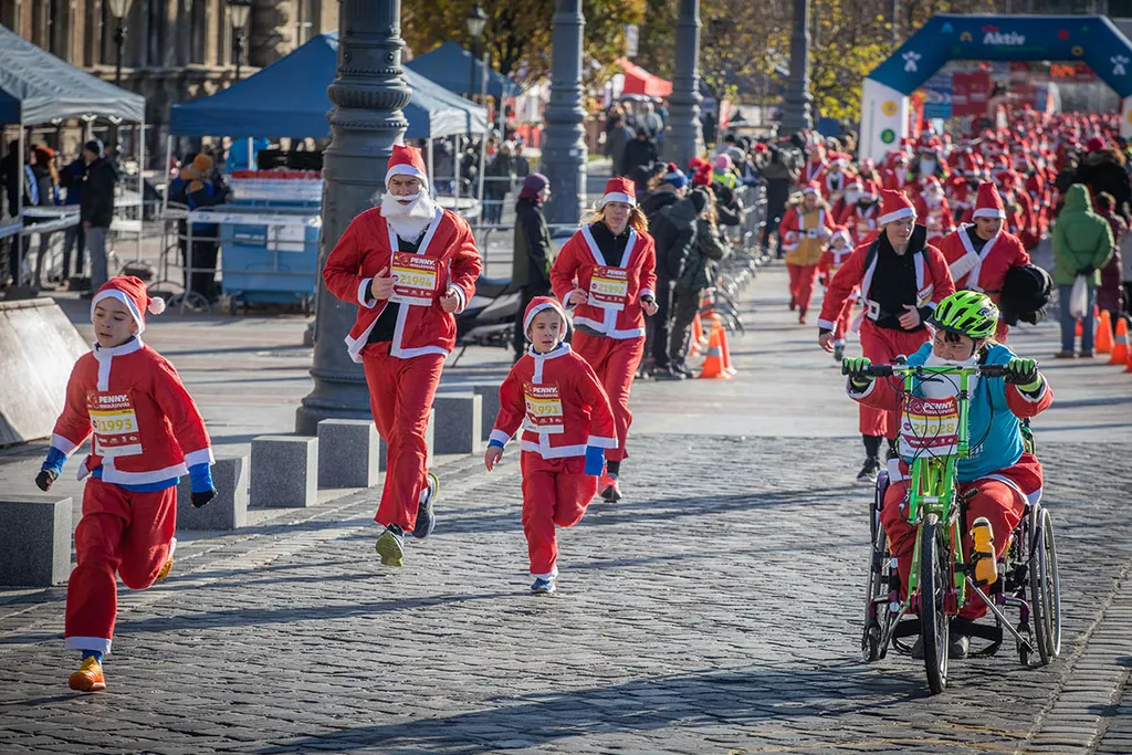 20231203 Budapest, Mikulásfutás. Fotó:Bánkúti Sándor