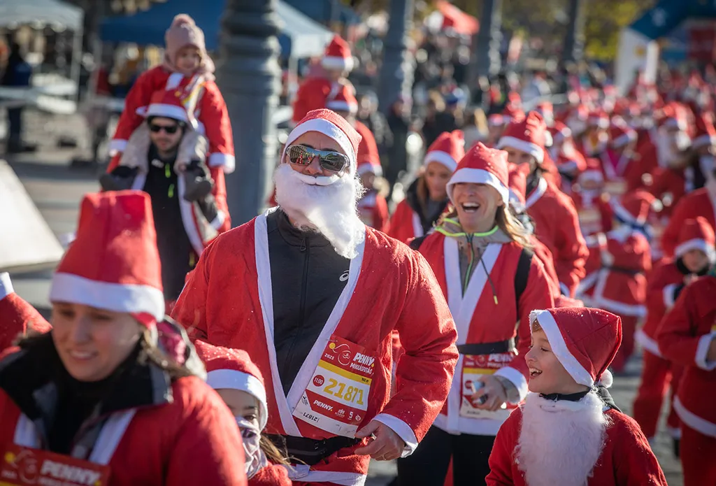 20231203 Budapest, Mikulásfutás. Fotó:Bánkúti Sándor