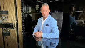 Durva pletyka: Társkeresőn vadászik a nőkre a magyar sztár? Íme az igazság