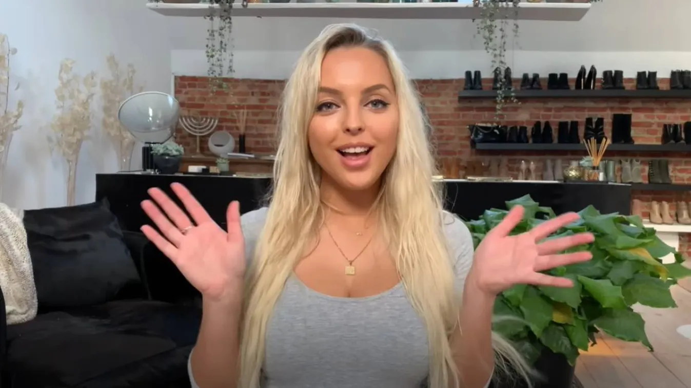 Pucérra vetkőzve pucsít Fucsovics kedvenc kebelcsodája