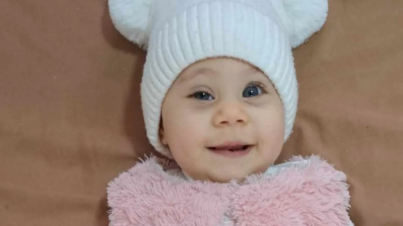 "Akár meg is vakulhat!" – nagy baj van a kis Zoé szemével