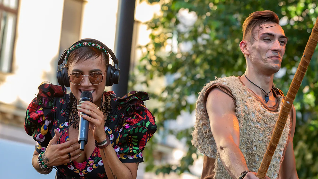 Dúl a szerelem: így bújik össze Tóth Gabi és Papp Máté Bence