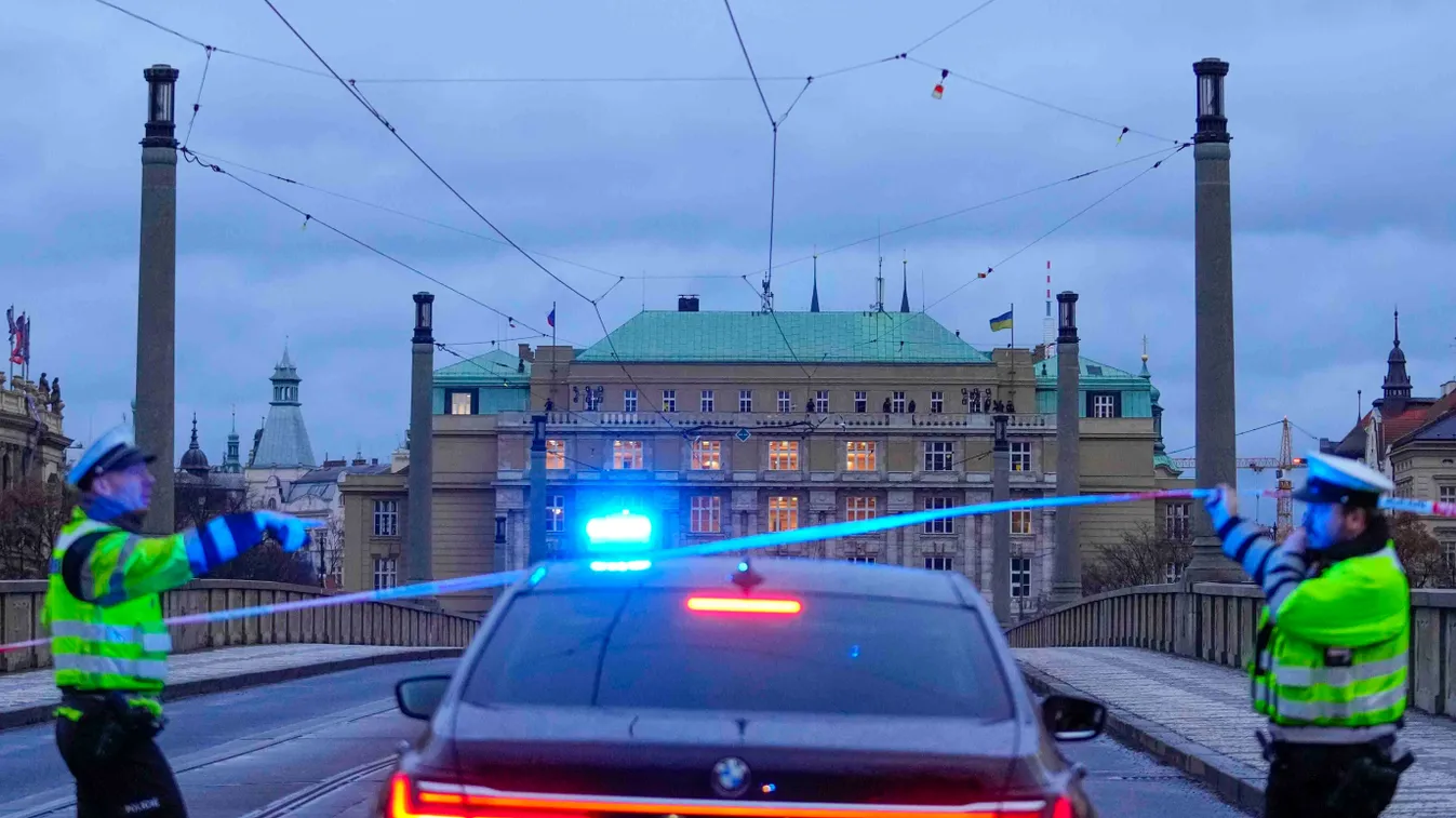 Több mint 15-en meghaltak egy prágai lövöldözésben