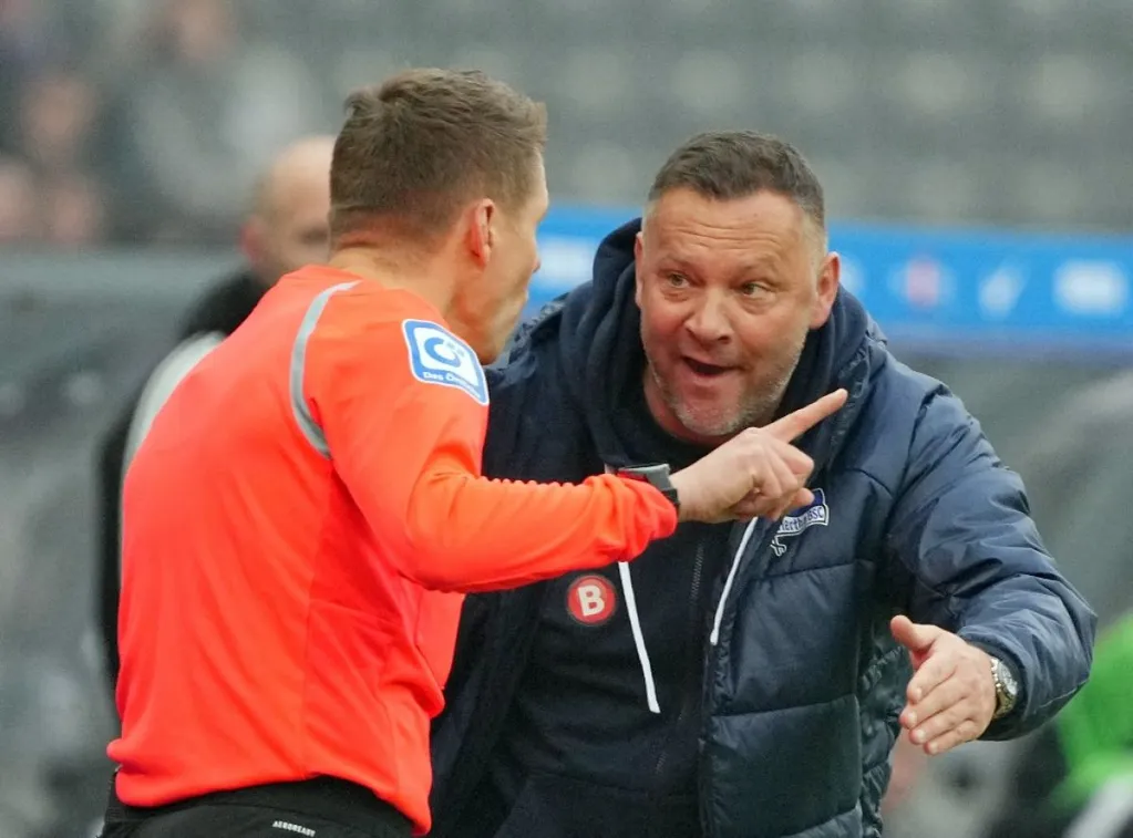 Dárdai Pál is hevesen reklamált Patrick Ittrich játékvezetőnél